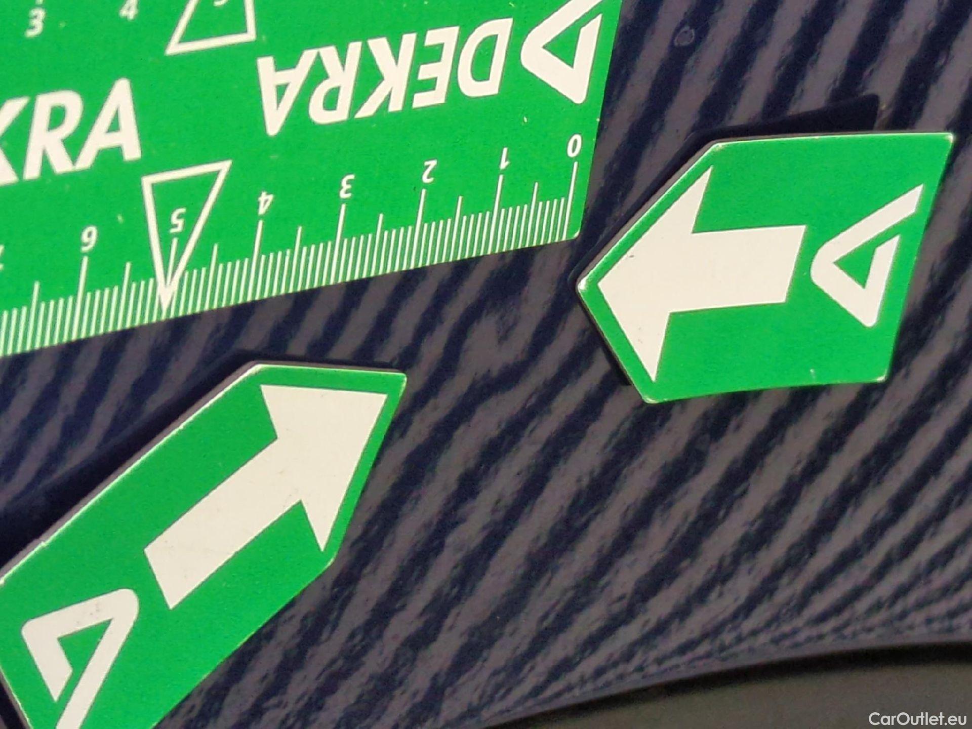  Opel  Crossland  X Elegance Business 1.5 120CV BVA6 E6d #37