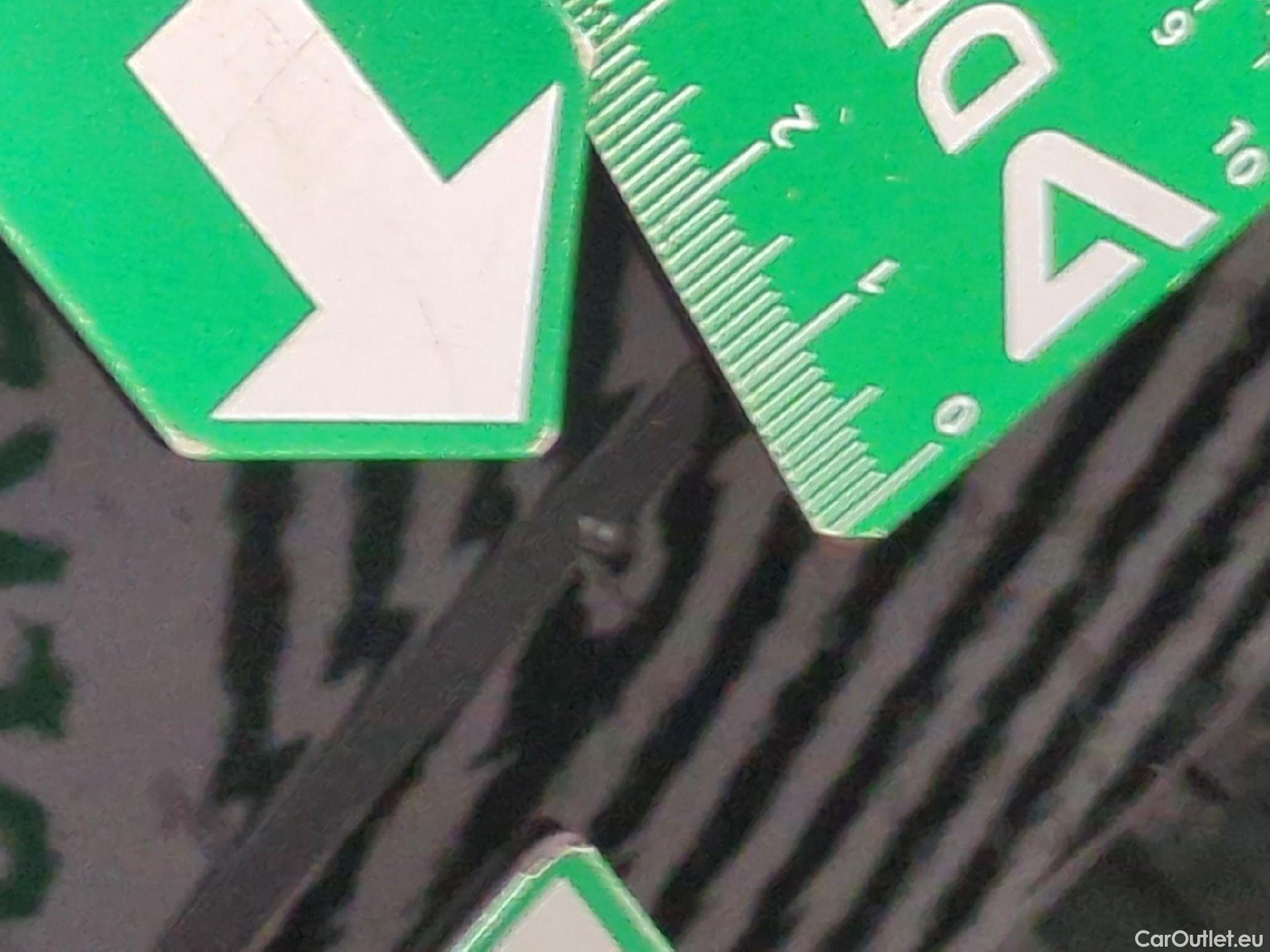  Renault  Clio  V Business 1.6 E-TECH Hybrid 140CV BVA6 E6d #15