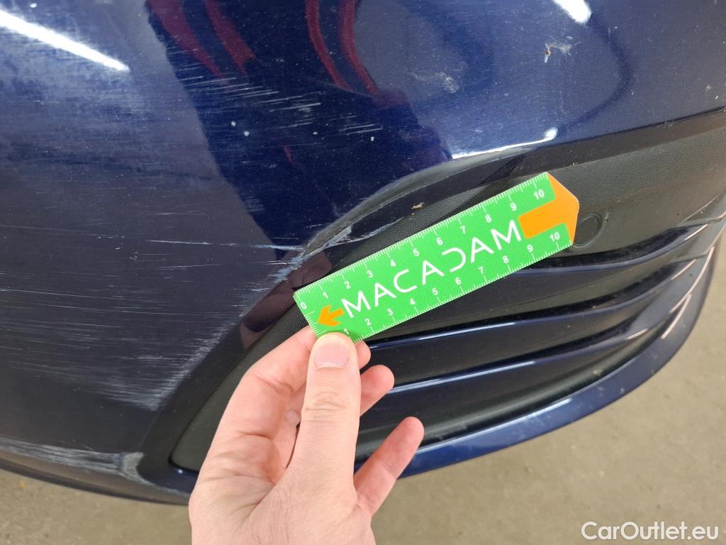  Volkswagen  Golf  VOLKSWAGEN / 2020 / 5P / Berline 2.0 TDI SCR 115 DSG7 Life Busi #11