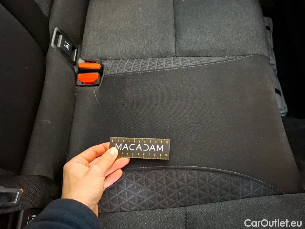  Renault  Clio RENAULT  / 2019 / 5P / Berline Business SCe 65 #4