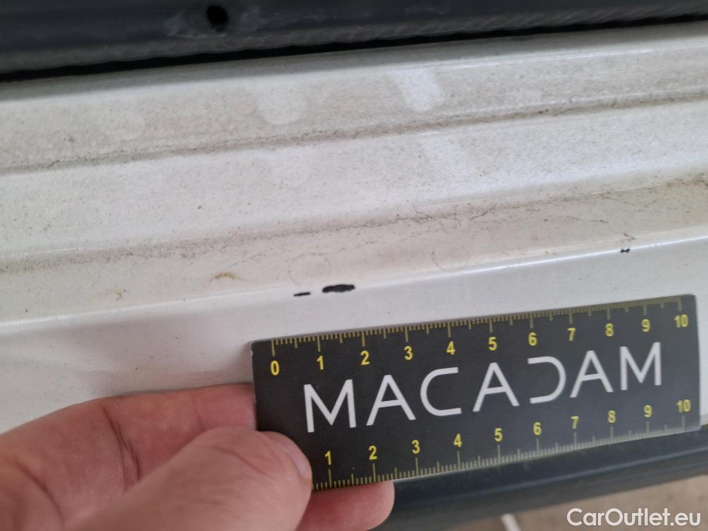  Nissan  Juke NISSAN  / 2019 / 5P / Crossover DIG-T 114 BVM6 Shadow(SP) #63