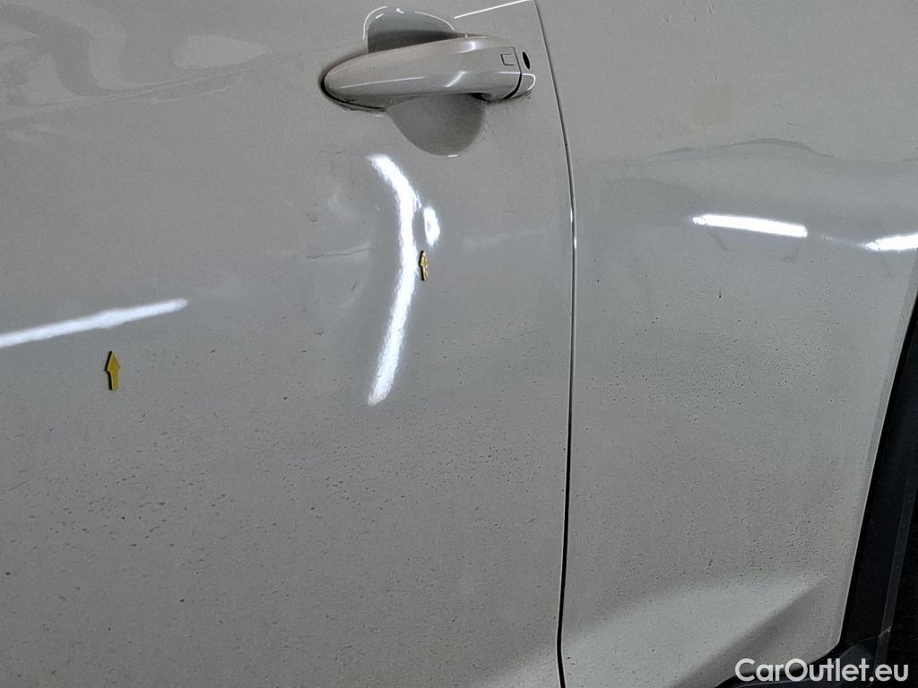  Nissan  Juke NISSAN  / 2019 / 5P / Crossover DIG-T 114 BVM6 Shadow(SP) #19