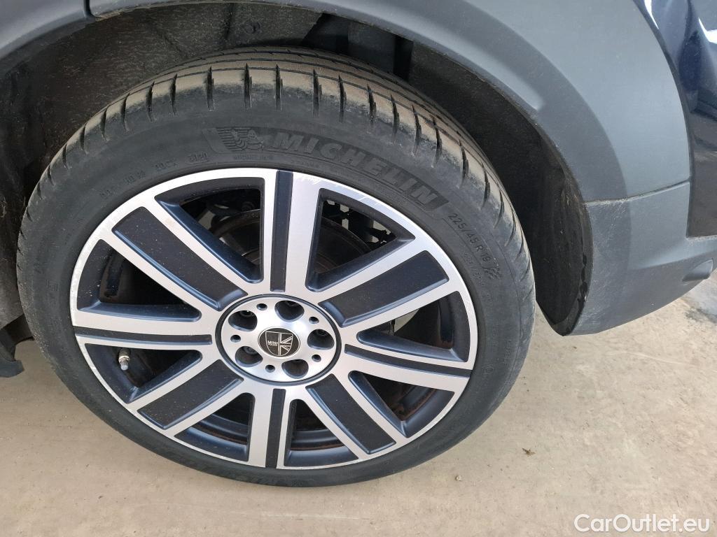  Mini  Countryman MINI  / 2016 / 5P / Crossover Cooper D Finition Yours 150 BVM6 #20