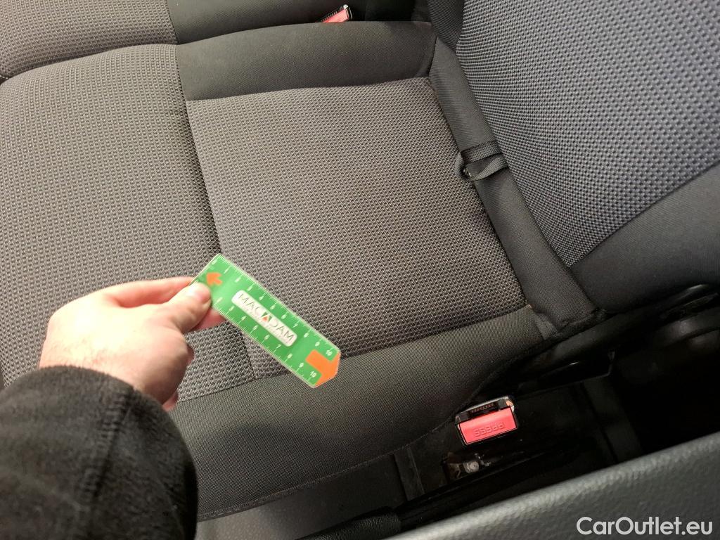  Renault  Master  III Fourgon L2H2 3 5 Grand Confort dCi 135CV BVM6 E6dT #25