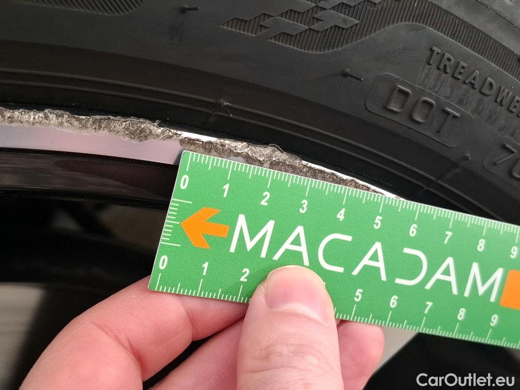  Volkswagen  T-ROC VOLKSWAGEN  / 2017 / 5P / SUV 1.5 TSI 150 EVO R-LINE DSG7 #7