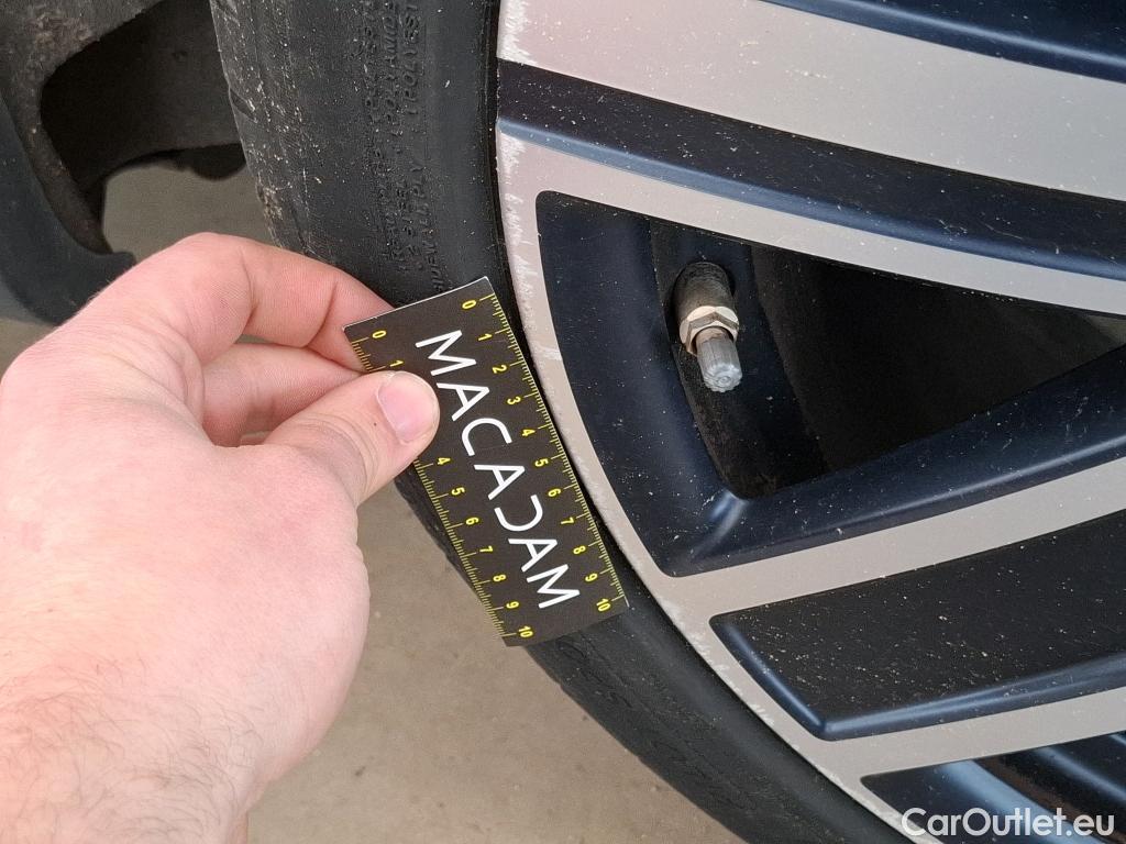  Mini  Countryman MINI  / 2016 / 5P / Crossover Cooper D Finition Yours 150 BVM6 #23