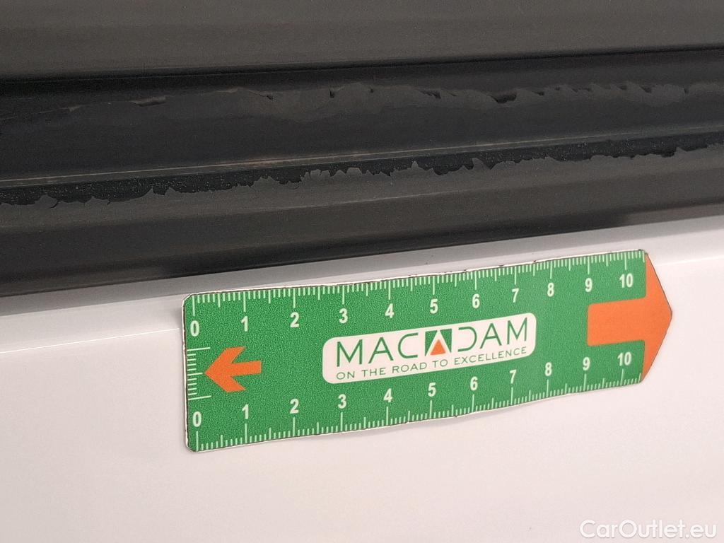  Renault  Master  III Fourgon L2H2 3 5 Grand Confort dCi 135CV BVM6 E6dT #21