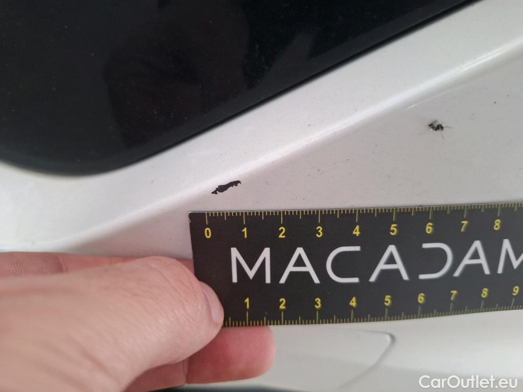  Nissan  Juke NISSAN  / 2019 / 5P / Crossover DIG-T 114 BVM6 Shadow(SP) #26