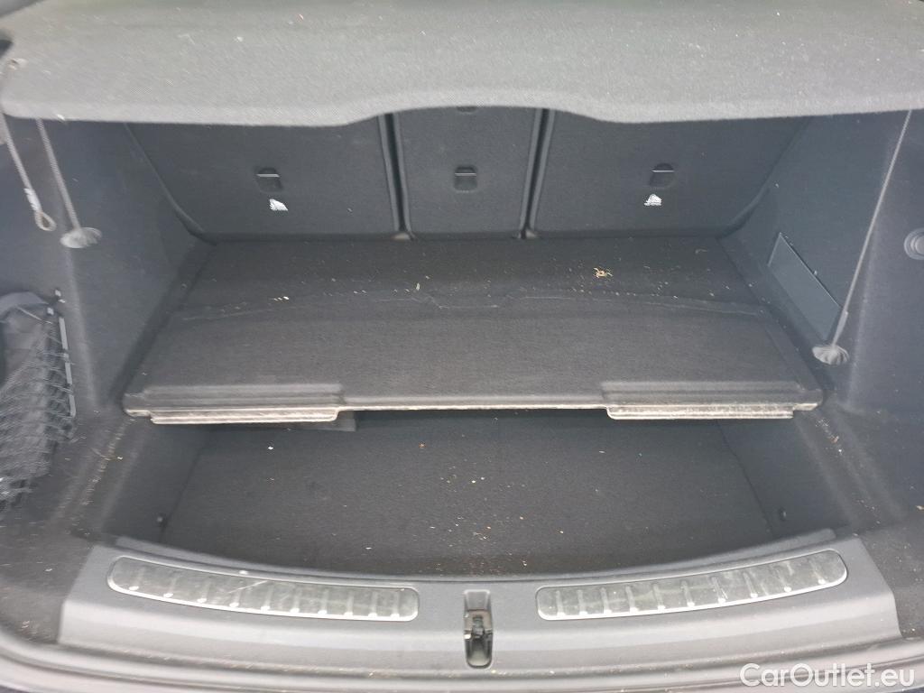  Mini  Countryman MINI  / 2016 / 5P / Crossover Cooper D Finition Yours 150 BVM6 #37