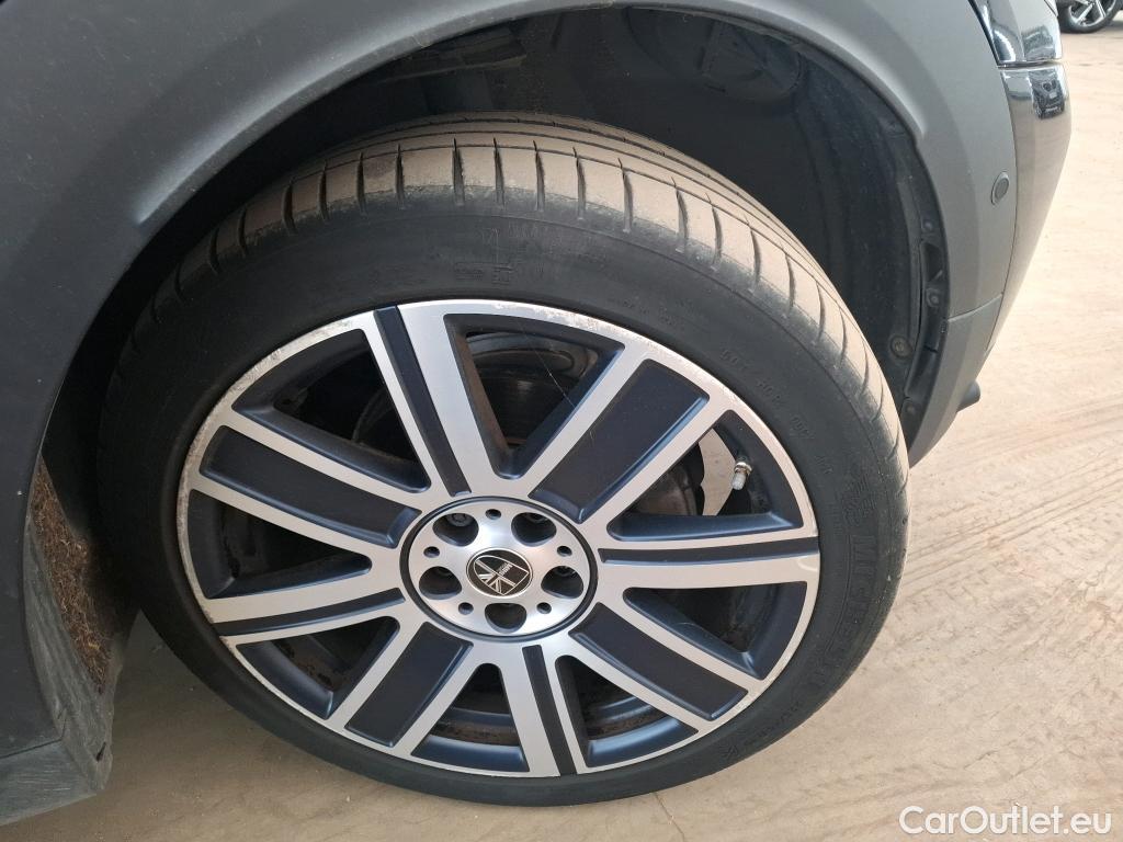  Mini  Countryman MINI  / 2016 / 5P / Crossover Cooper D Finition Yours 150 BVM6 #11