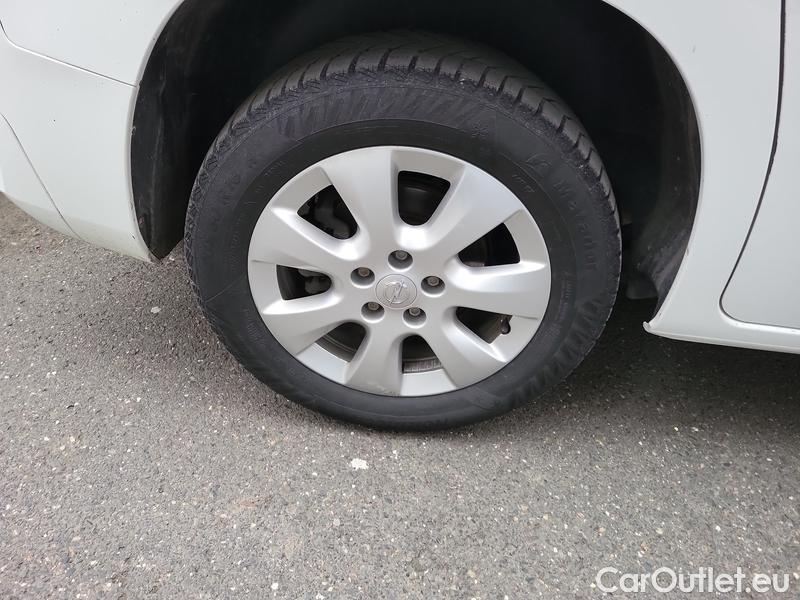  Opel  Combo  Life (E)  (2018) C.Life 1.5CDTI 96 Eleg.Plus  #11