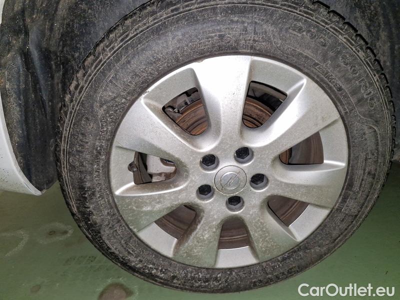  Opel  Combo  Life (E)  (2018) C.Life 1.5CDTI 96 Elegance+ #17