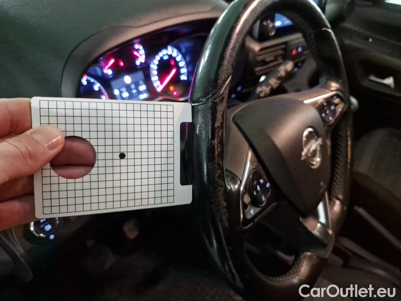  Opel  Combo  Life (E)  (2018) C.Life 1.5CDTI 96 Elegance+ #9