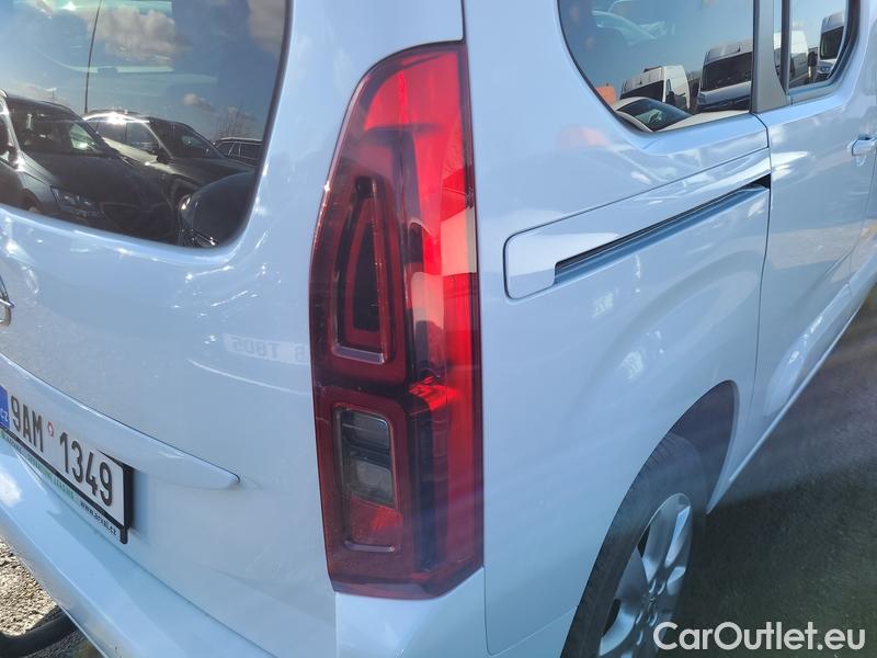  Opel  Combo  Life (E)  (2018) C.Life 1.5CDTI 96 Elegance+ #25