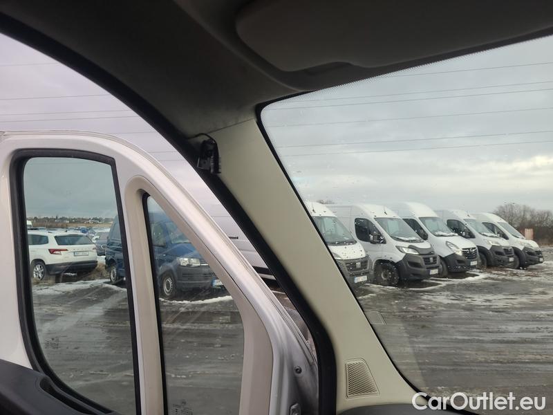  Fiat  Ducato  LCV 30 (2014)  2.2MTJ 140 33 L3H2 4d #22