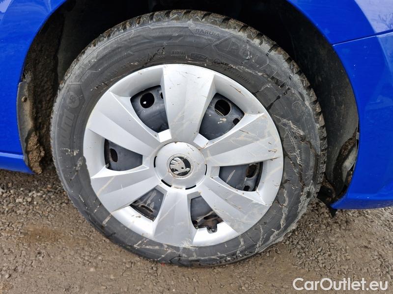  Skoda  Fabia  3 (2015)  1.0TSI 70 Active #2