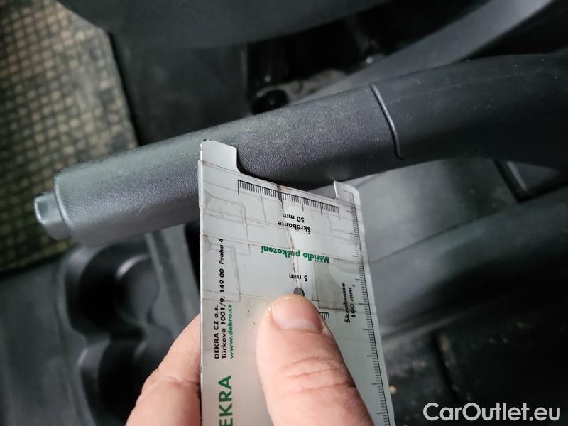  Opel  Combo  Life (E)  (2018) Com.L.1.5D 96 Elegance Plus 5d #5