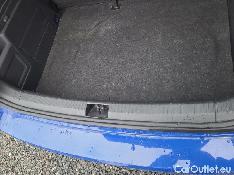  Skoda  Fabia  3 (2015)  1.0TSI 70 Active #14