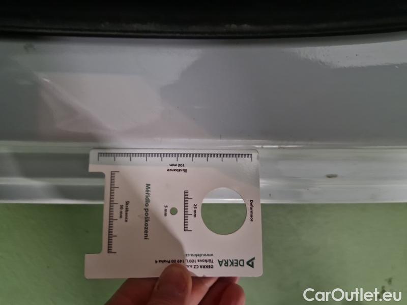  Opel  Combo  Life (E)  (2018) Com.L.1.5D 96 Elegance Plus 5d #8