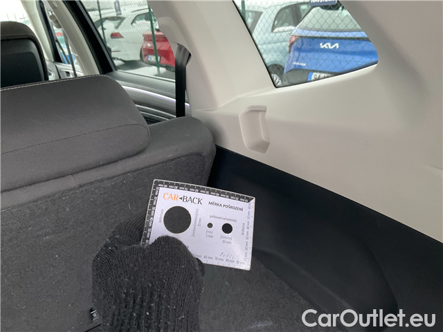  Volkswagen  Tiguan Tig.All.1.5 TSI 110 Life AT 5d #1