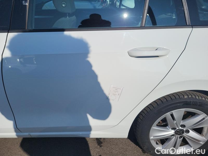  Volkswagen  Golf  VIII Lim (DA1) (2024) Var.1.0TSI 81 Life 5d #17