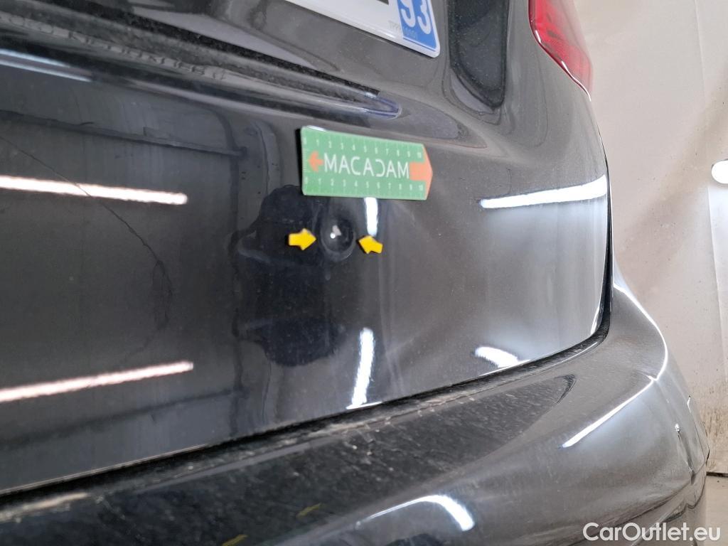  Bmw  Serie 2 BMW  Active Tourer / 2018 / 5P / monospace 225xe Business Design Auto #33