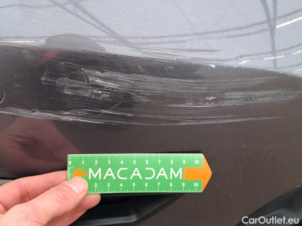  Bmw  Serie 3 BMW Série 3 Berline / 2018 / 4P / Berline 330e 292ch Edition Sport BVA8 Hybride #3