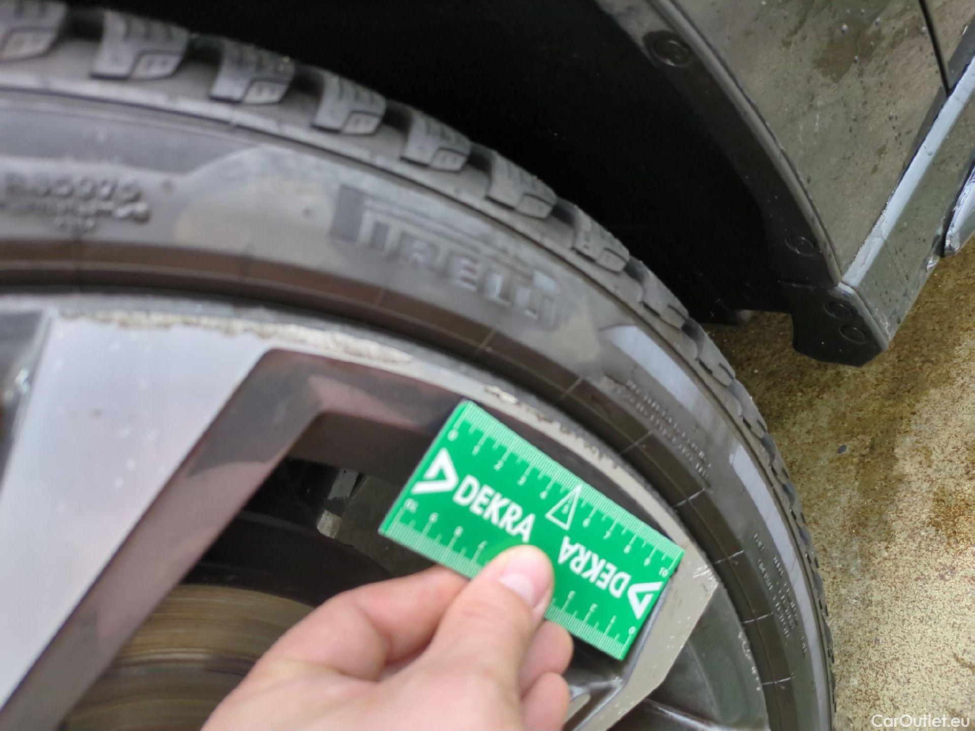  Audi  A3 AUDI  Sportback / 2020 / 5P / Berline 35 TFSI 150 MHEV S Tronic S Line #17