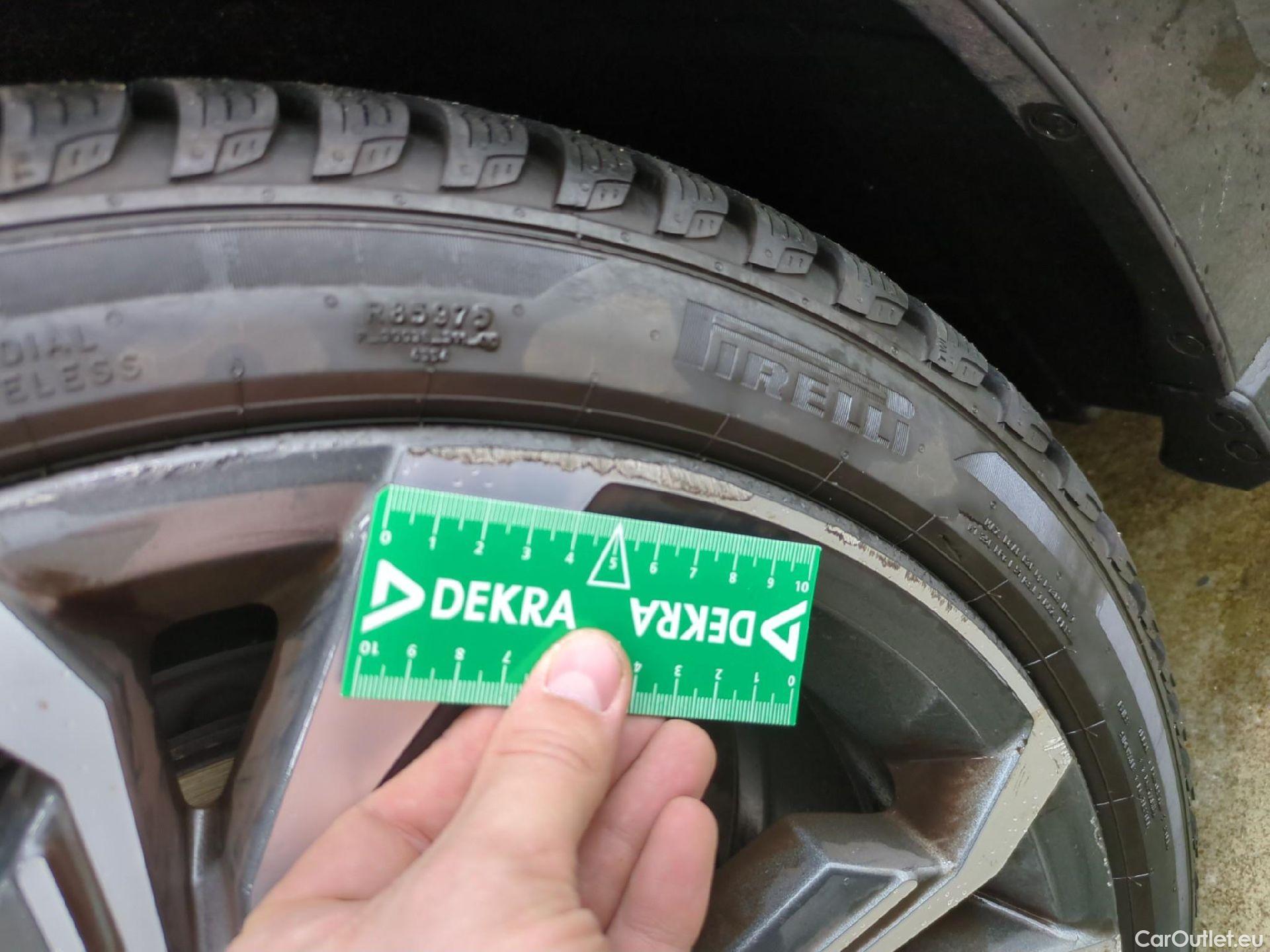  Audi  A3 AUDI  Sportback / 2020 / 5P / Berline 35 TFSI 150 MHEV S Tronic S Line #15