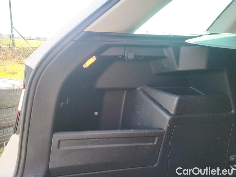  Skoda  Fabia  Combi (2015) Com.1.0TSI 70 Ambition 5d #12