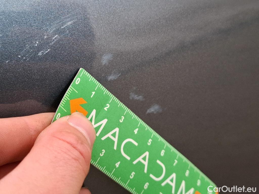  Bmw  Serie 3 BMW Série 3 Berline / 2018 / 4P / Berline 330e 292ch Edition Sport BVA8 Hybride #8