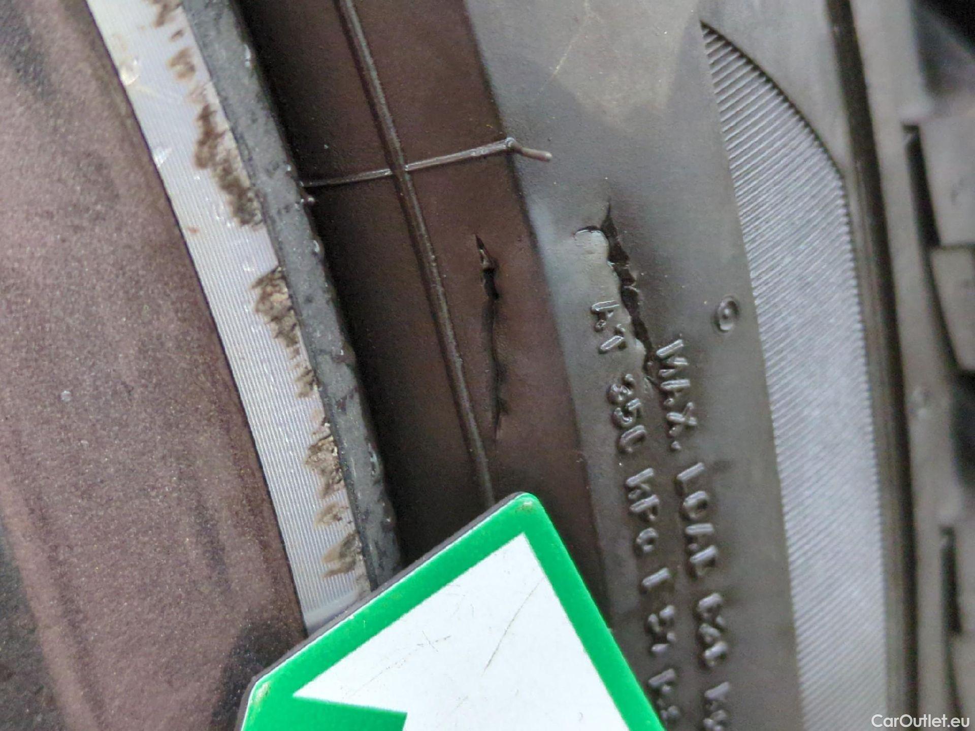  Audi  A3 AUDI  Sportback / 2020 / 5P / Berline 35 TFSI 150 MHEV S Tronic S Line #21