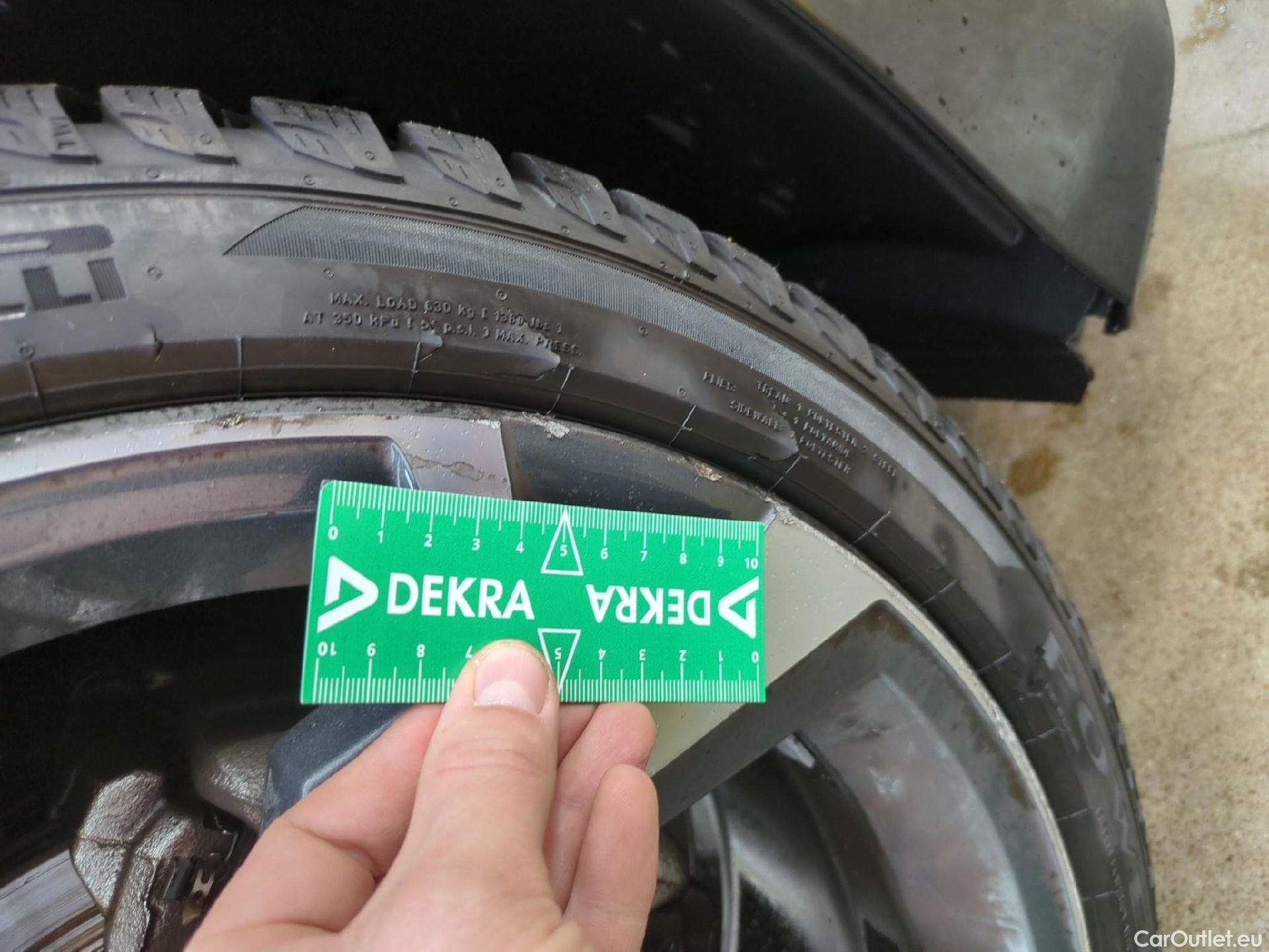  Audi  A3 AUDI  Sportback / 2020 / 5P / Berline 35 TFSI 150 MHEV S Tronic S Line #5