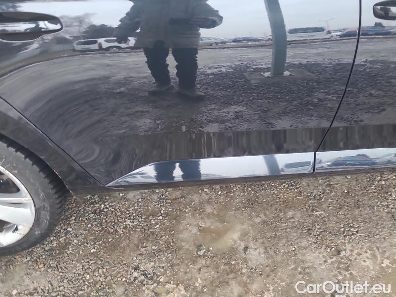  Skoda  Superb  (3V3)(2015) Supe.FL2.0TDI 110 Ambition #19