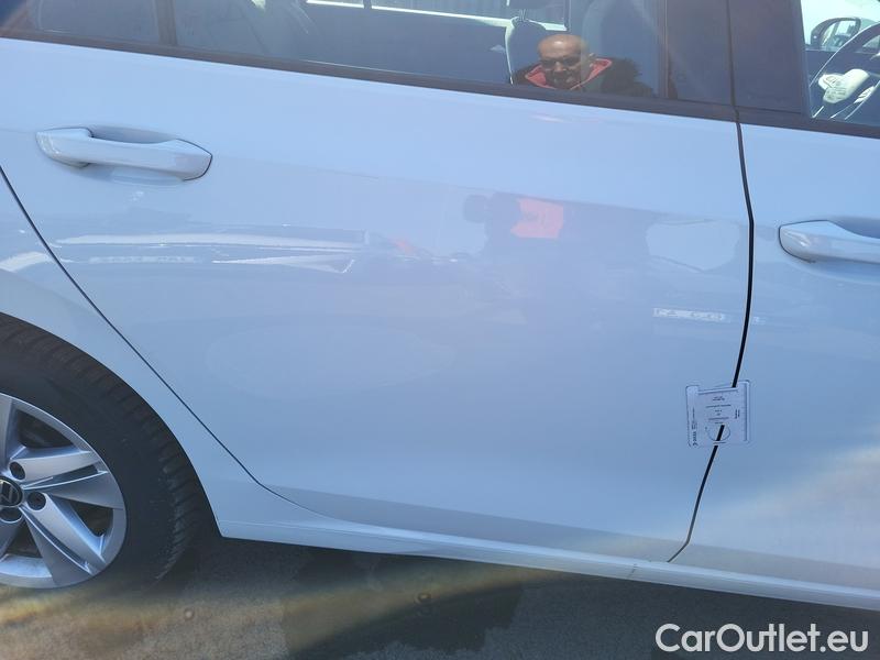  Volkswagen  Golf  VIII Lim (DA1) (2024) Var.1.0TSI 81 Life 5d #18