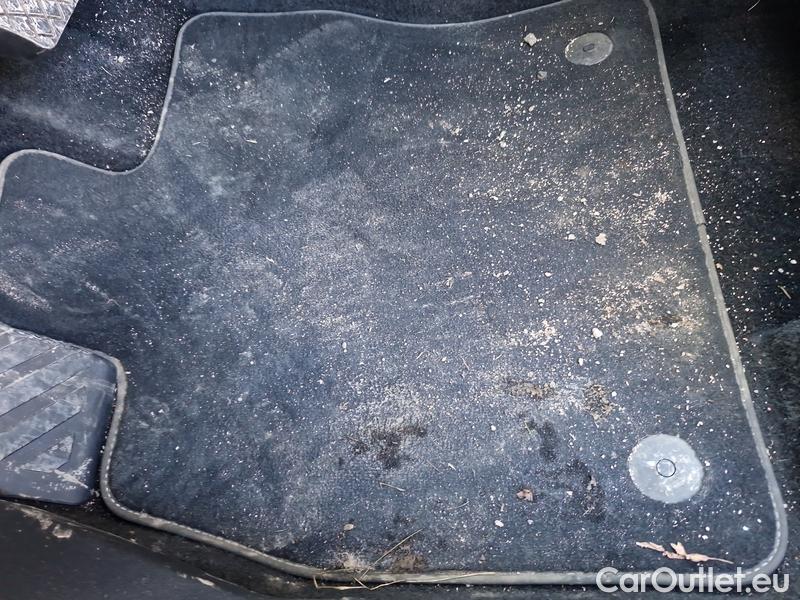  Volkswagen  Passat  Variant (CJ5) (2023) Pas.Var.1.5TSI Business AT #14