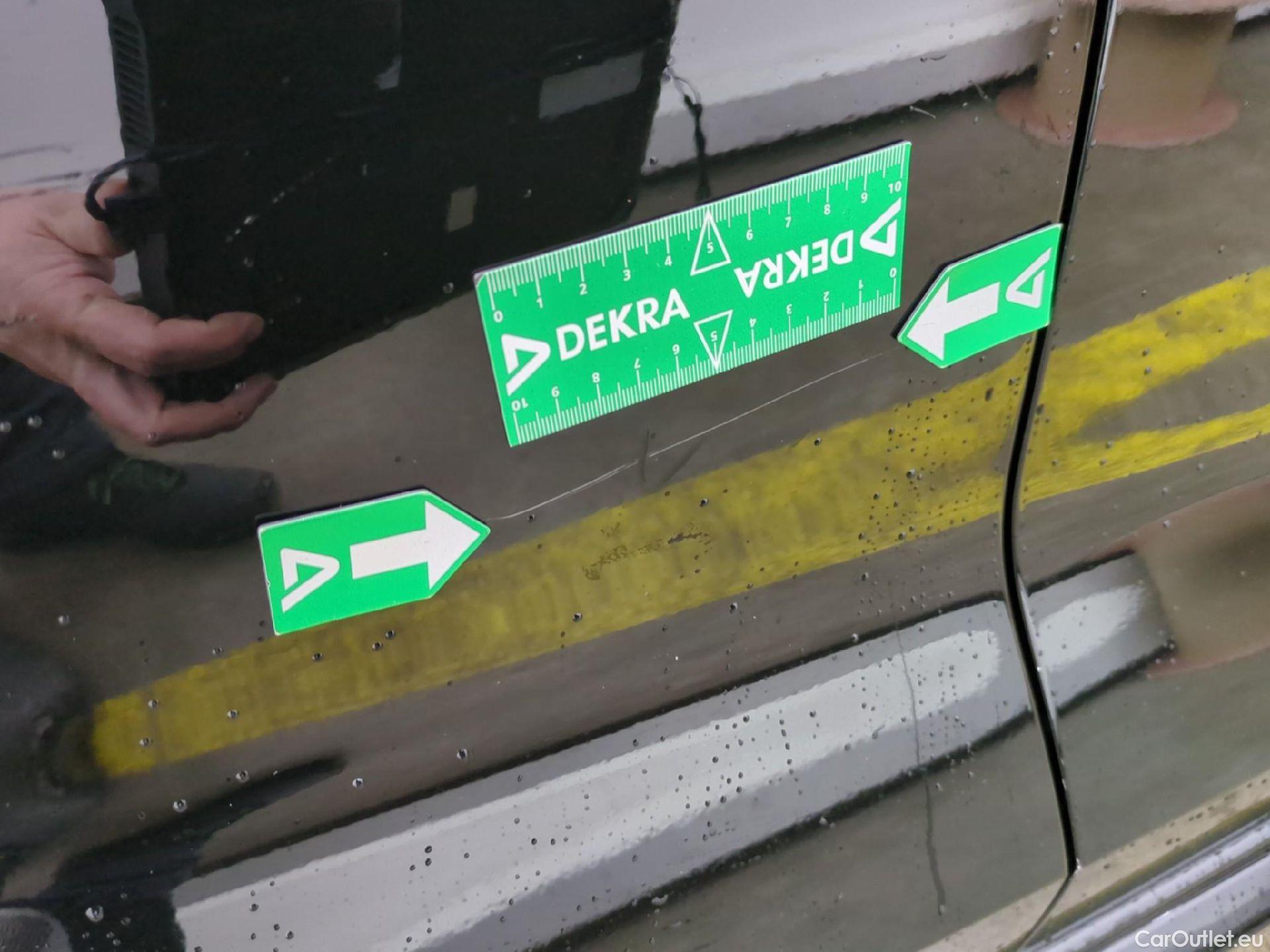  Audi  A3 AUDI  Sportback / 2020 / 5P / Berline 35 TFSI 150 MHEV S Tronic S Line #37