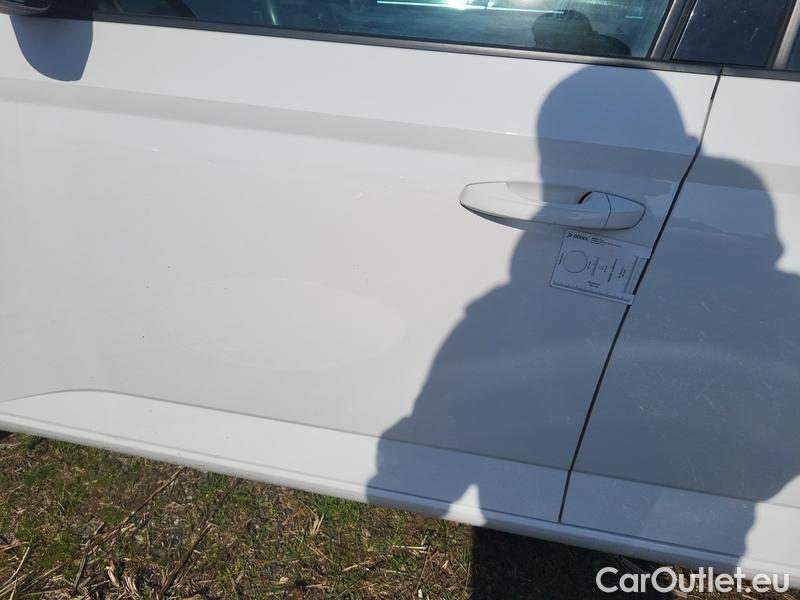  Skoda  Fabia  Combi (2015) Com.1.0TSI 70 Ambition 5d #5