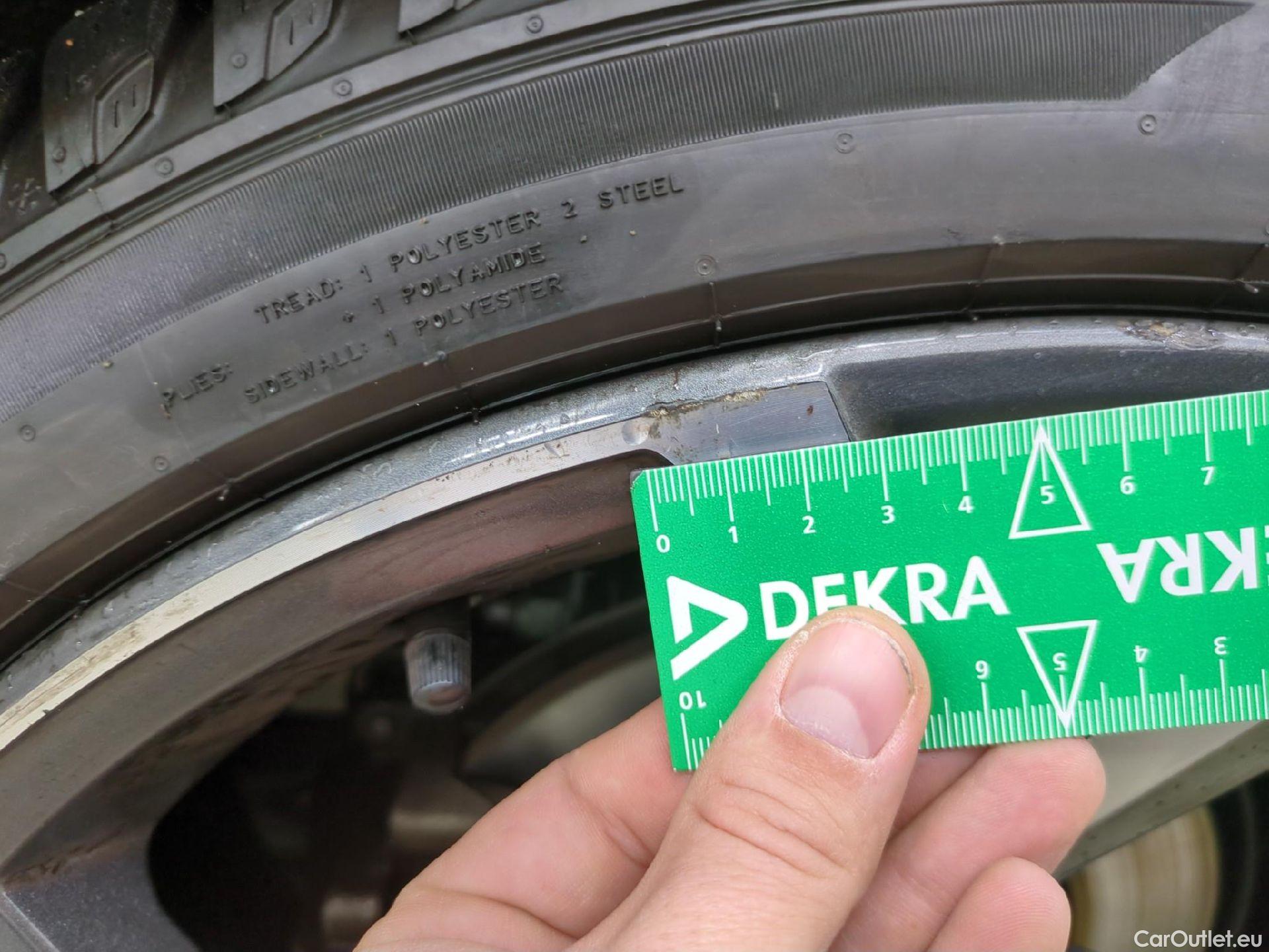  Audi  A3 AUDI  Sportback / 2020 / 5P / Berline 35 TFSI 150 MHEV S Tronic S Line #24