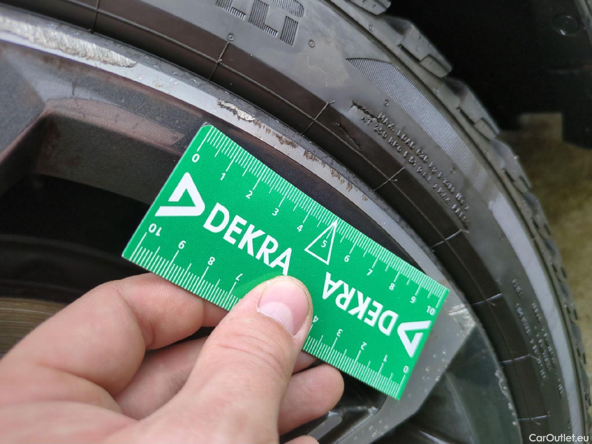  Audi  A3 AUDI  Sportback / 2020 / 5P / Berline 35 TFSI 150 MHEV S Tronic S Line #19