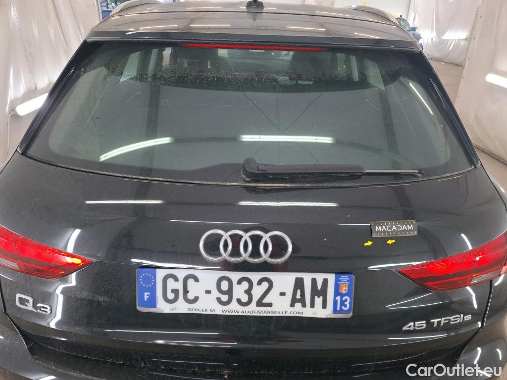  Audi  Q3 AUDI  / 2018 / 5P / SUV 45 TFSI E 245 S TRONIC DESIGN #1