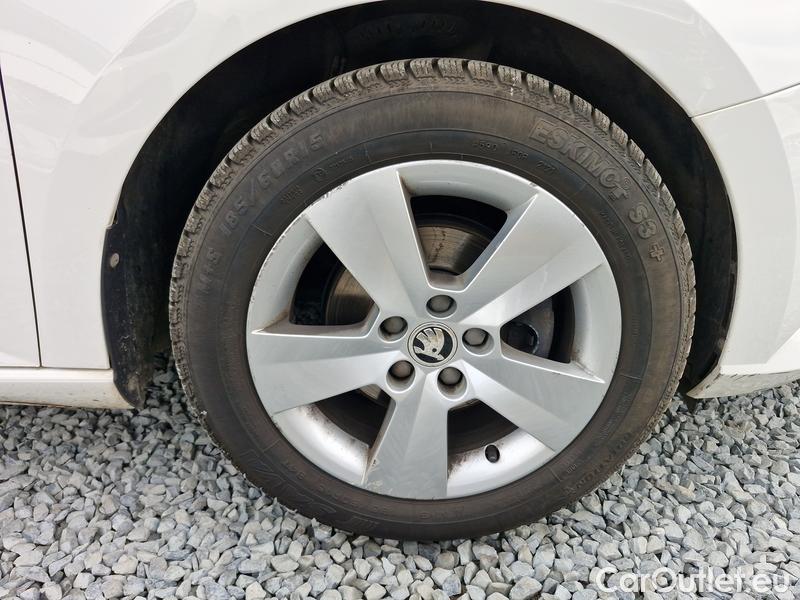  Skoda  Fabia  (PJ3) (2021) Com.1.0TSI 70 Ambition 5d #14