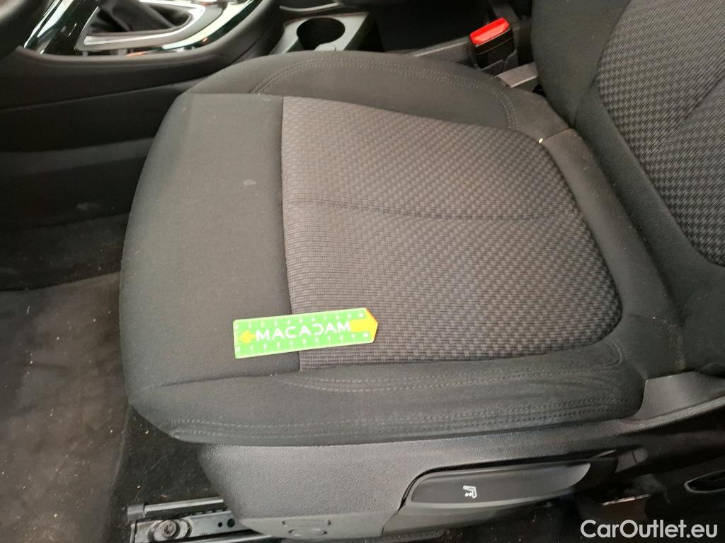  Bmw  Serie 2 BMW  Active Tourer / 2018 / 5P / monospace 225xe Business Design Auto #35