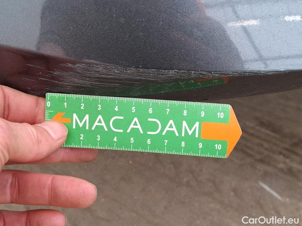  Bmw  Serie 3 BMW Série 3 Berline / 2018 / 4P / Berline 330e 292ch Edition Sport BVA8 Hybride #5