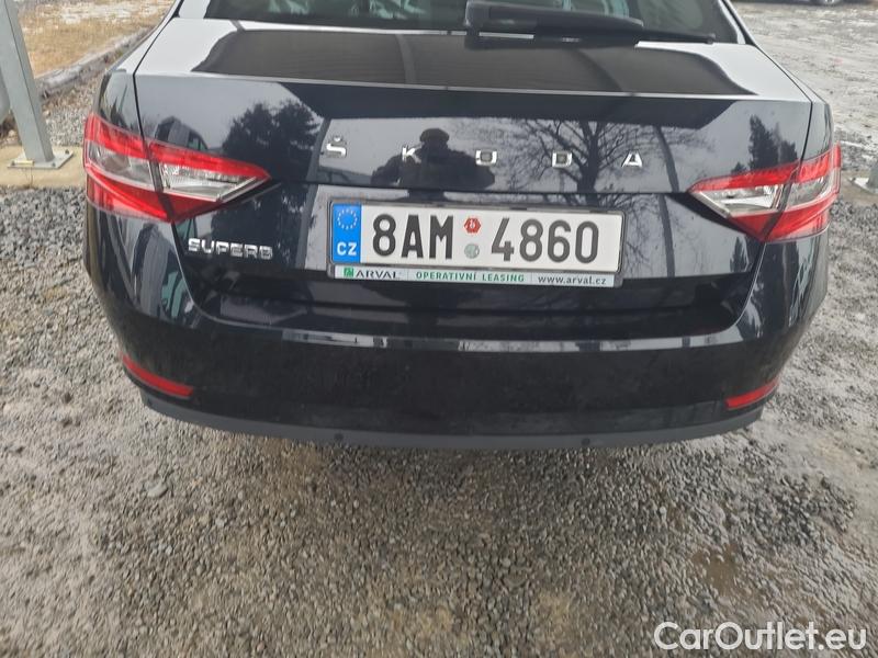  Skoda  Superb  (3V3)(2015) Supe.FL2.0TDI 110 Ambition #16