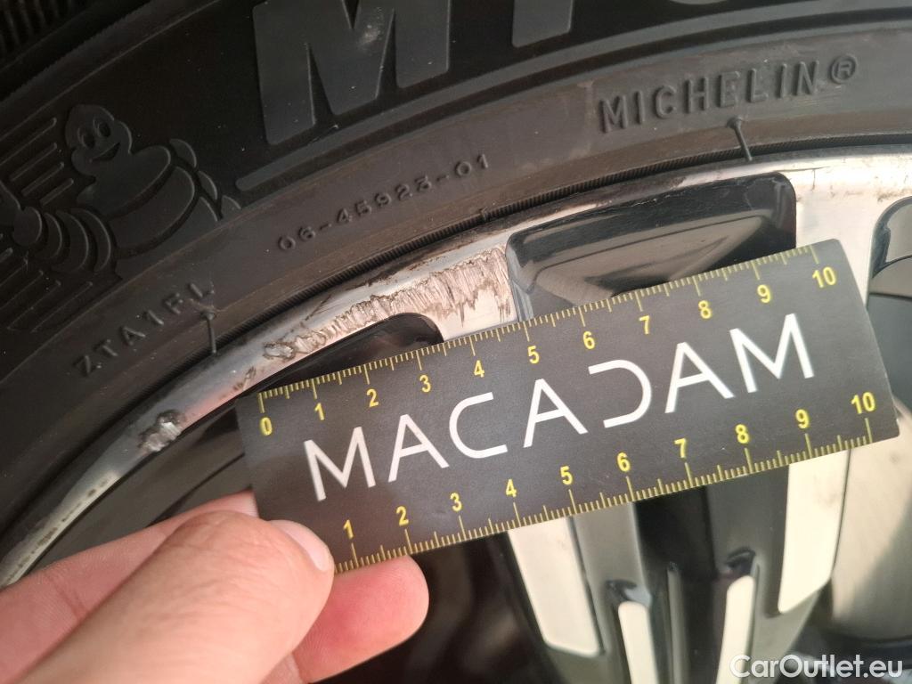  Bmw  Serie 3 Série 3 Touring 330 e M Sport 2.0 290CV BVA8 E6d #32