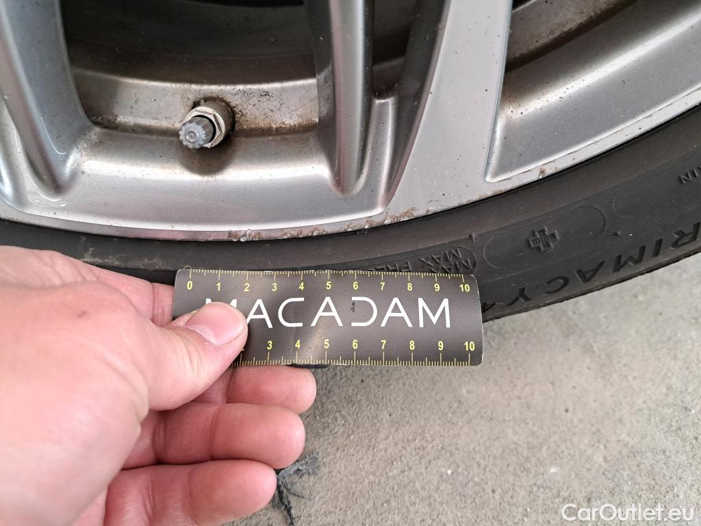  Bmw  X1 BMW  / 2019 / 5P / SUV xDrive25e xLine BVA6 #23