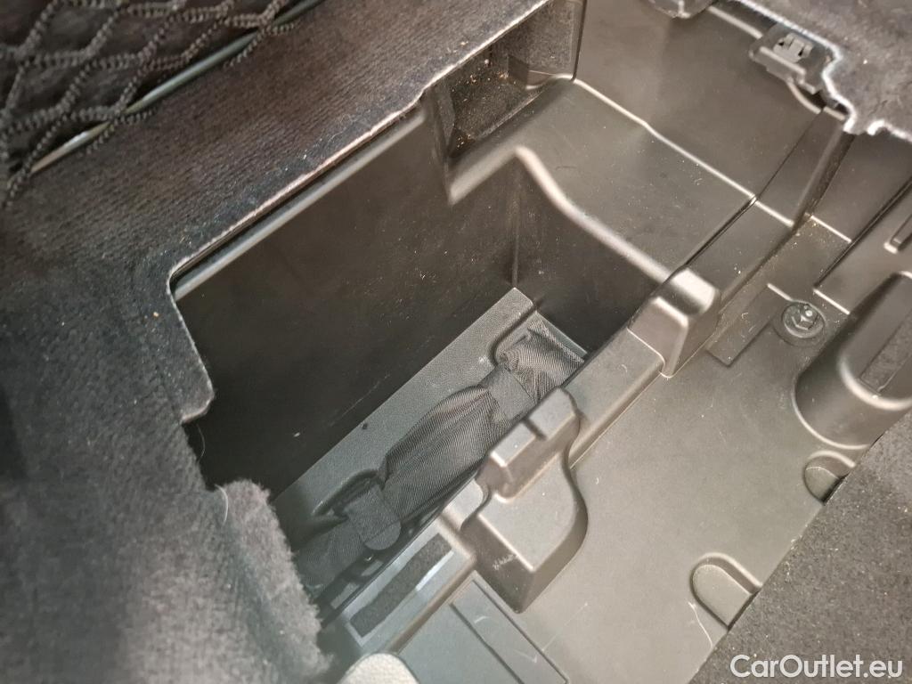  Bmw  Serie 3 Série 3 Touring / 2022 / 5P / Break 320e 204ch M Sport BVA8 Hybride #2