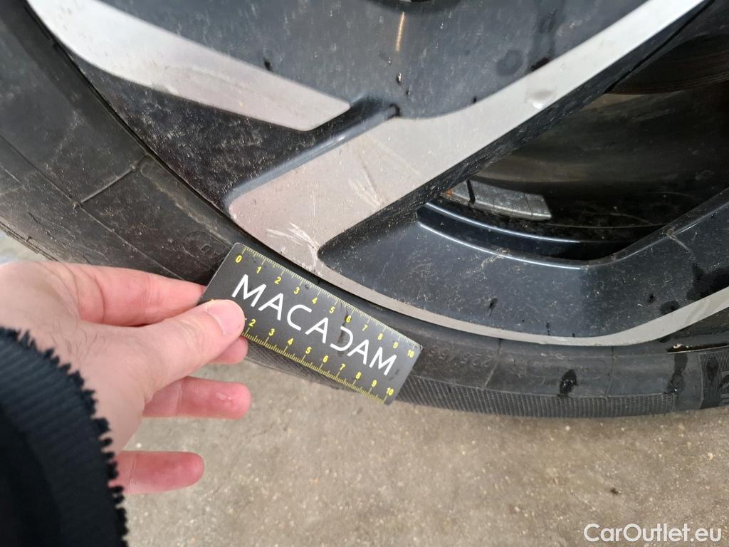  Citroen  C5 Aircross CITROEN  / 2018 / 5P / SUV Hybrid 225 ë-EAT8 Shine #53