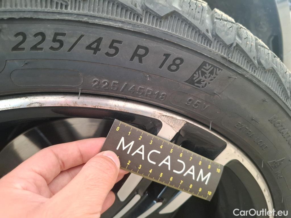  Bmw  Serie 3 Série 3 Touring 330 e M Sport 2.0 290CV BVA8 E6d #40